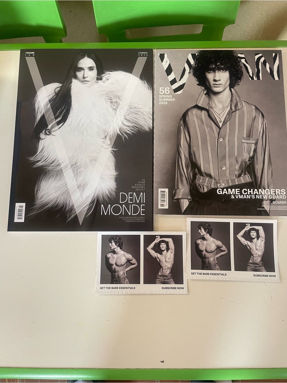 V magazine lot